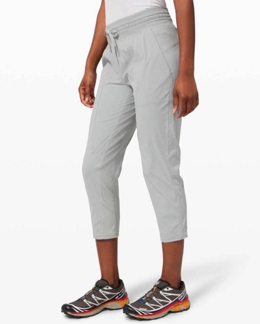 Lululemon Dance Studio Crop 25” Chambray Light Grey Size 12 Athletic Athleisure